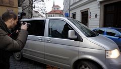 Policisté v Praze zatkli a obvinili vlivného lobbistu Ivo Rittiga.