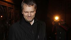 Vlastimil Rampula ped policejní stanicí v praské ulici Na Pertýn