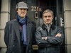  Benedict Cumberbatch (Sherlock Holmes) a  Martin Freeman (John Watson),