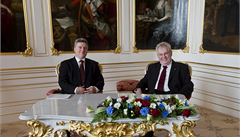 Prezident Milo� Zeman pozval do Prahy makedonského prezidenta �or�e Ivanova. 