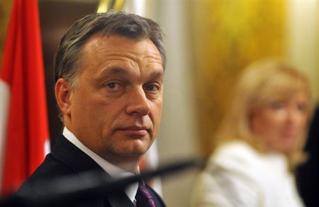 Souasný maarský premiér Viktor Orbán zachází se soukromým majetkem stejn neomalen jako svého asu jeho pedchdce Ferenc Gyurcsány se státním.