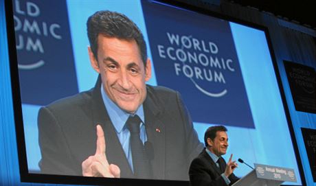Podle francouzského prezidenta Nicolase Sarkozyho je teba regulací zabránit výkyvm v cenách komodit, mezi n patí i potraviny.