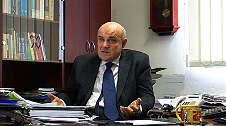 Za svou výzkumnou innost obdrel profesor Vladimír Maík ocenní eská hlava 2010.