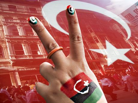 Demokracii na turecký způsob si berou za vzor demonstranti v arabských zemích.