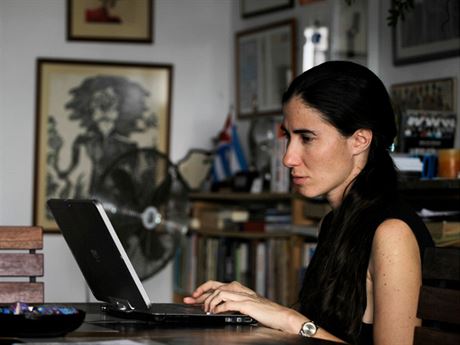 Ze svého bytu v Havan píe Yoani Sánchezová své svdectví o Kub v blogu Generace Y.