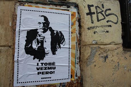 Na 1. máje etí anarchisté polepili centrum Prahy rznými plakáty, jejich aktérem je prezident Václav Klaus.