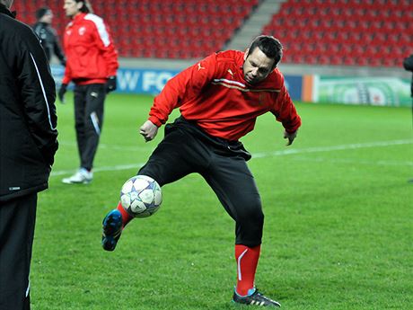 Veteran campaigner and team captain Pavel Horváth warming up on the pitch