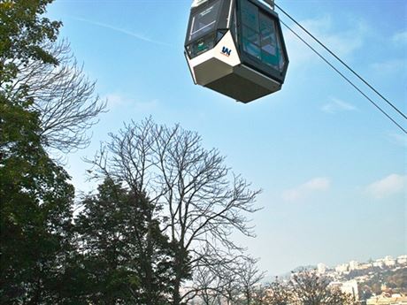 A high point of the northern corruption tour could be a trip in the Ústí  cable car
