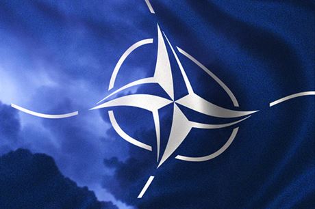 Rozhodující lenská zem NATO, Spojené státy americké, se rozhodla, e dá pednost svým souasným strategickým asijským zájmm ped evropskými.