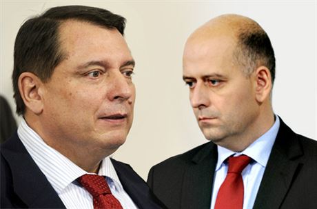 Michal Kasal je štědrým sponzorem stran, které vedl a vede Jiří Paroubek (nejdříve ČSSD, teď NS-LEV 21).