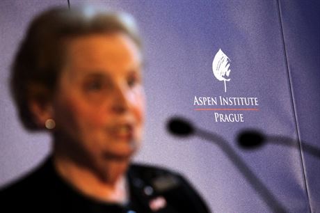 Konferenci nového Aspen Institute Prague zahajovala 19. ervence bývalá ministryn zahranií USA Madeleine Albrightová.