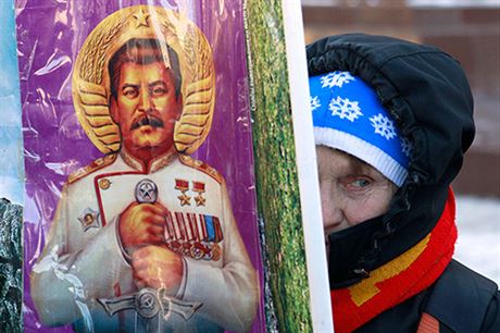 V Moskv na Rudém námstí se v úterý 5. bezna konala ceremonie k 60. výroí úmrtí Josifa Stalina.