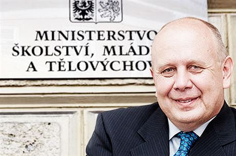 Dalibor Štys zatím vedl na ministerstvu školství odbor výzkumu a vývoje.