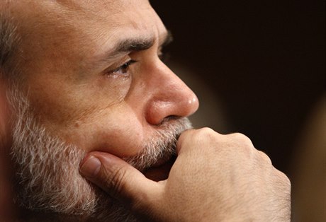 Pedseda Fedu Ben Bernanke si vyslouil za druhé kolo kvantitativního uvolování kritiku.