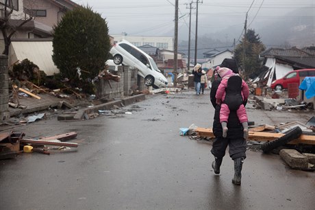 Po zemětřesení v Japonsku a následné vlně tsunami bylo cítit napětí na finančních trzích.
