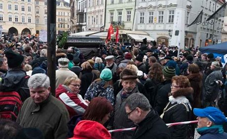 The demonstration on Pragues Old Town Square was organized by the main opposition center-left Social Democrats (SSD) and the Communist Party (KSM)
