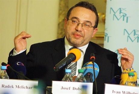 Bývalý ministr školství Josef Dobeš