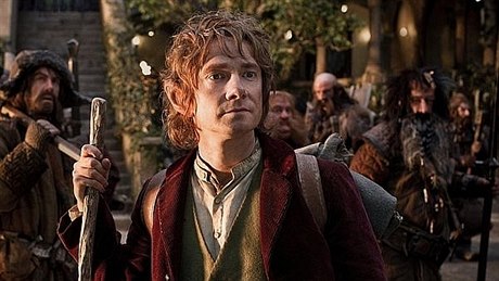 V roli hobita Bilbo Pytlíka exceluje Martin Freeman.
