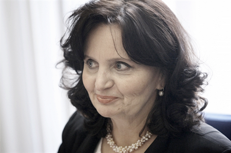 Bývalá ministryně školství Miroslava Kopicová je v posledních letech první místopředsedkyní vládní Rady pro výzkum, vývoj a inovace. Předsedou rady je premiér České republiky.