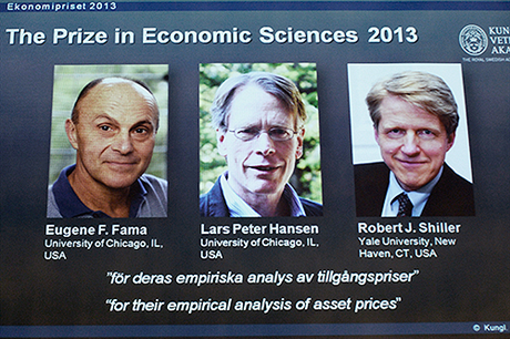 Ocenní amerití ekonomové Eugene Fama, Lars Peter Hansen a Robert Shiller.