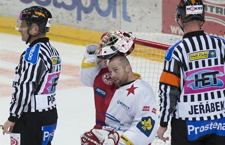  Branká Adam Svoboda z HC Slavia Praha.