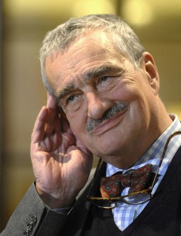 Foreign Minister Schwarzenberg is ‘at war’ with the trade minister