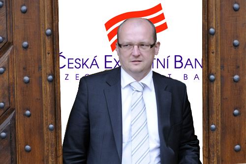 Personální rozhodnutí Tomáš Uvíry se často nesetkávaly s pochopením zkušených bankéřů v ČEB.