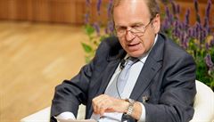 Guvernér Finské centrální banky Erkki Liikanen 1. prosince 2006 prohlásil: „Členství v eurozńě v prvních letech splnilo většinu finských očekávání a ochránilo je před mnoha riziky.“