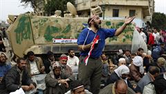 Egypt mění i demonstranti, kteří se 6. února shromáždili na náměstí Tahrir v hlavním městě země Káhiře.