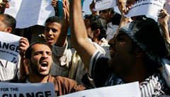 V jemenském Saná studenti demonstrují za změnu. Padne tamní diktatura?