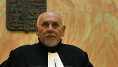 Constitutional Court Chief Justice Pavel Rychetský is now the most-trusted leader of a Czech state organ, according to SANEP