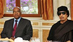 Jihoafrický prezident Jacob Zuma a libyjský vůdce Muammar Kaddáfí se sešli 30. května v Tripolisu a jednali o podmínkách příměří a ukončení bojů v Libyi.