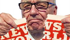 Bulvární nedělník News of the World se provinil a jeho majitel Rupert Murdoch jej hází přes palubu. Ale morálku za tímto krokem nehledejme, spíše strategii.