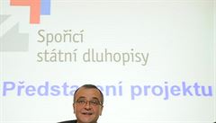 Ministr financí Miroslav Kalousek odstartoval kampaň, jejímž cílem je otestovat zájem veřejnosti o koupi státních dluhopisů - výhledově až za několik desítek miliard korun.