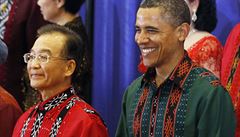 Summit Sdružení národů jihovýchodní Asie (ASEAN) na indonéském Bali se minulý týden snažil vytvořit karanténní opatření proti šíření nákazy z eurozóny. Nečekaně se na něm setkali americký prezident Barack Obama a čínský premiér Wen Ťia-pao.