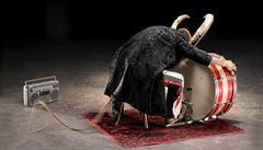 Krištof Kintera’s disturbing piece ‘Bad News’ (2011) comprises a devil – which occasionally springs to life – hunched over a bass drum listening to recordings of Adolf Hitler and the Sex Pistols, among others