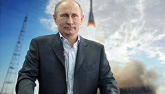 Rok po návratu do prezidentské funkce moc Vladimira Putina neoslabuje, spíše naopak.