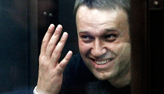 Alexej Navalnyj se proti rozsudku odvolal a je dočasně propuštěn na svobodu.