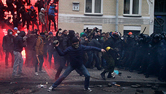 Záběr z demonstrací zastánců evropské integrace proti ukrajinské vládě v čele s prezidentem Janukovyčem, které proběhly v Kyjevě v neděli 1. prosince.