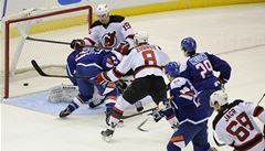Jaromír Jágr dává svj 700. gól v NHL v zápase proti Islanders