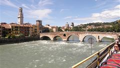 Ponte Pietra, Verona | na serveru Lidovky.cz | aktuální zprávy