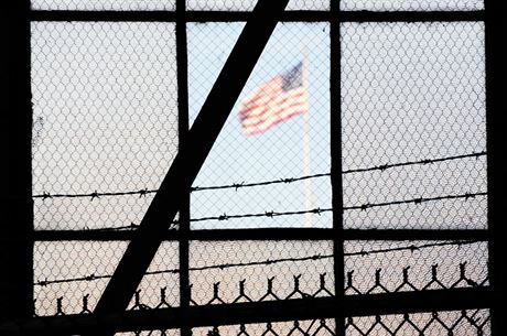 Podaí se Baracku Obamovi zavít vznici na základn Guantánamo, jak slibuje od zaátku svého mandátu?