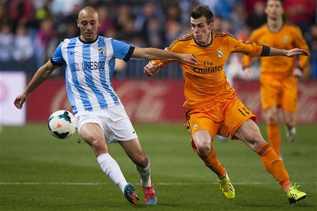 Gareth Bale (vpravo) a Nordin Amrabat.