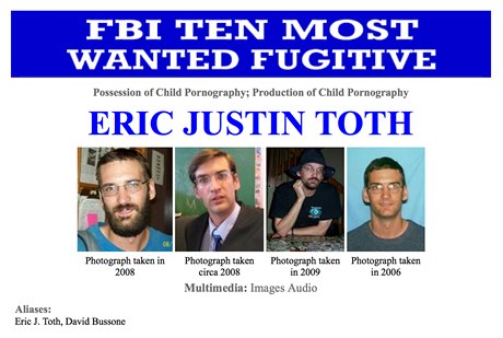 Učitel Eric J. Toth, který si natáčel děti na záchodech na skrytou kameru, na seznamu 10 nejhledanějších osob FBI.