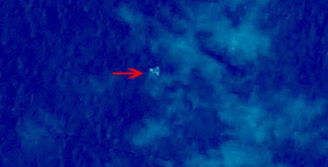 Snímky neznámého pedmtu, které zachytil satelit.
