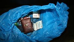 Mu loupil v prask trafice, policie ho chytla za ti minuty 