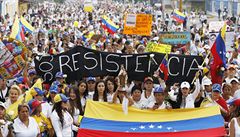 Demonstrace proti současné vládě prezidenta Madura se konala i 26. února ve městě San Cristóbal (660 kilometrů jihovýchodně od hlavního města Caracas), odkud se pouliční protesty, původně studentské, rozšířily do celé Venezuely.