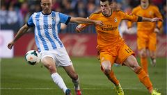 Gareth Bale (vpravo) a Nordin Amrabat.