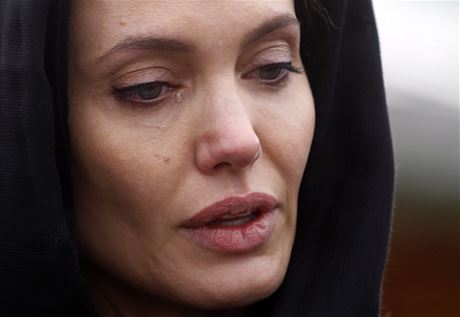 Angelina Jolie v Bosn.