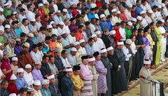 Hromadná modlitba ze cestující letu MH370.